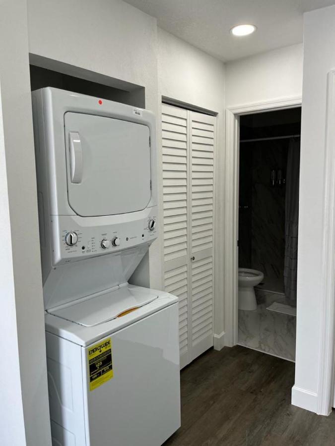 Incredible Comfortable Apartments Near The Airport And Beaches 탬파 외부 사진