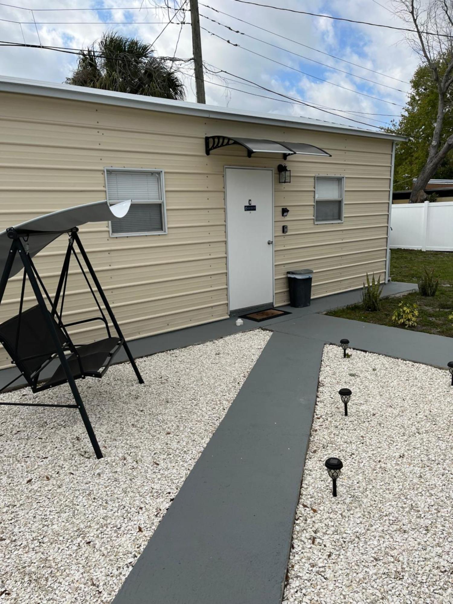 Incredible Comfortable Apartments Near The Airport And Beaches 탬파 외부 사진